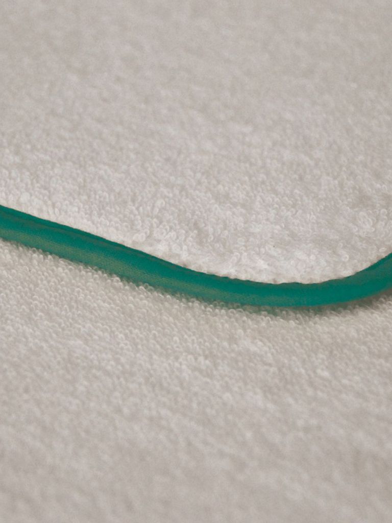white-dark green
